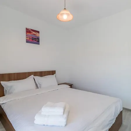 Apartment Nicobri *